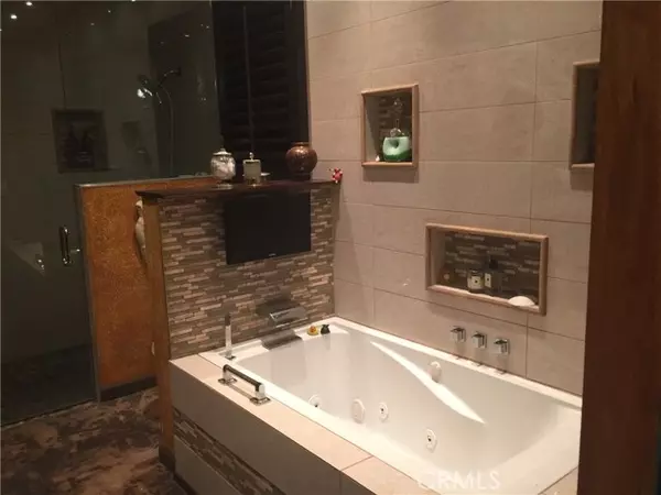 Cathedral City, CA 92234,69598 Siena CT