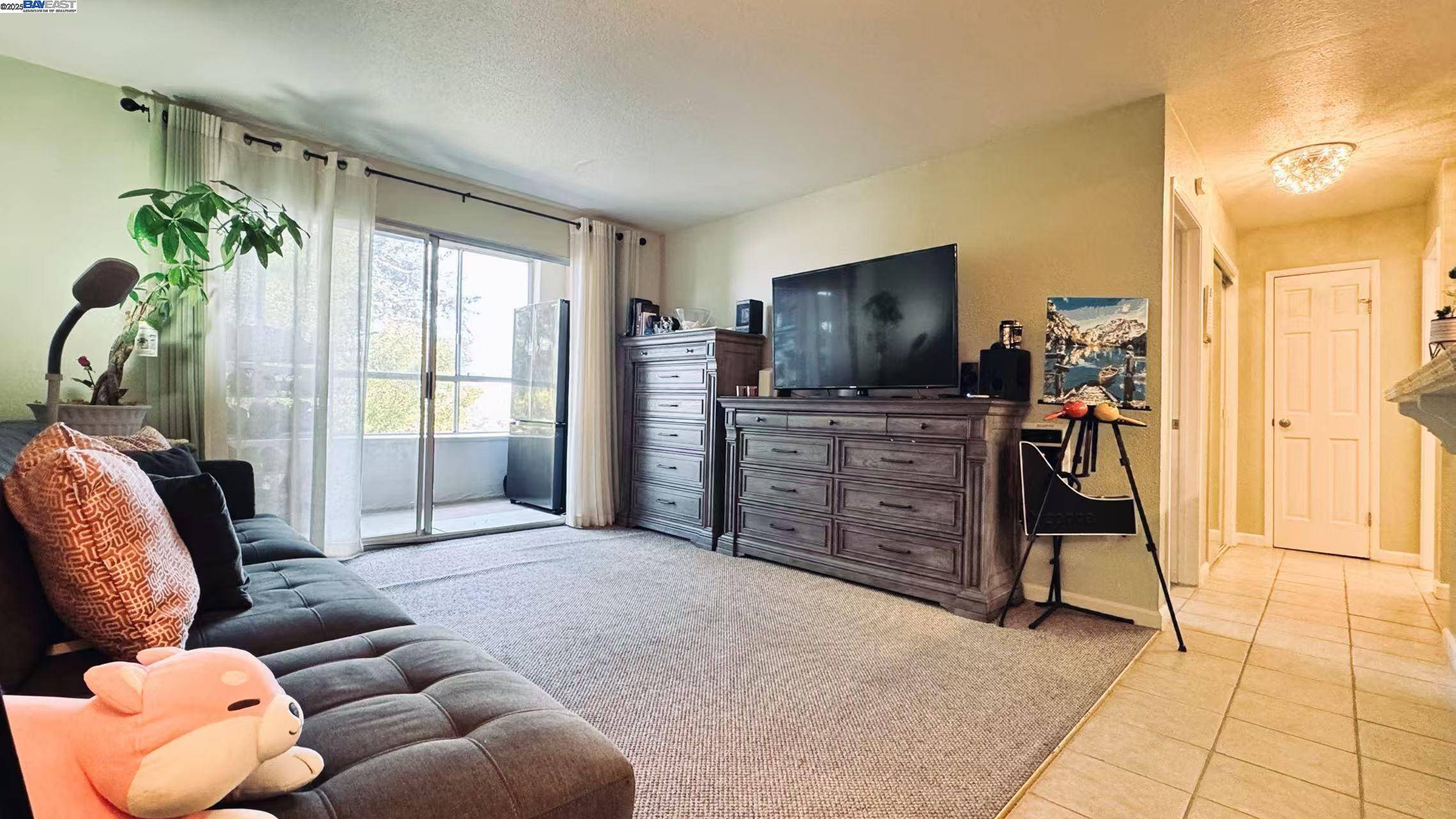 466 Crescent Street 224, Oakland, CA 94610