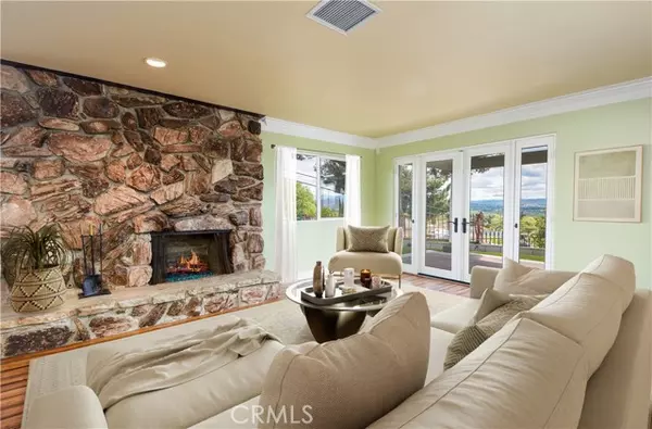 Jurupa Valley, CA 92509,7291 Via Escalante