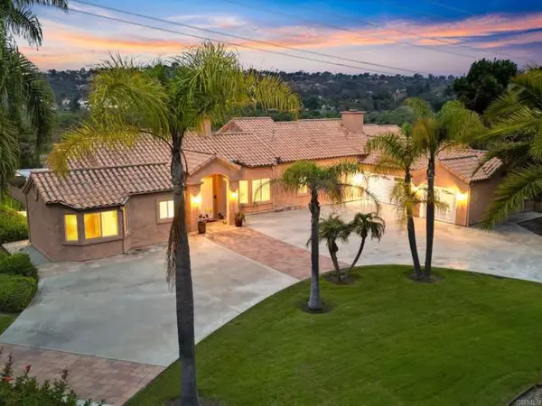 4036 Stonebridge LN, Rancho Santa Fe, CA 92091