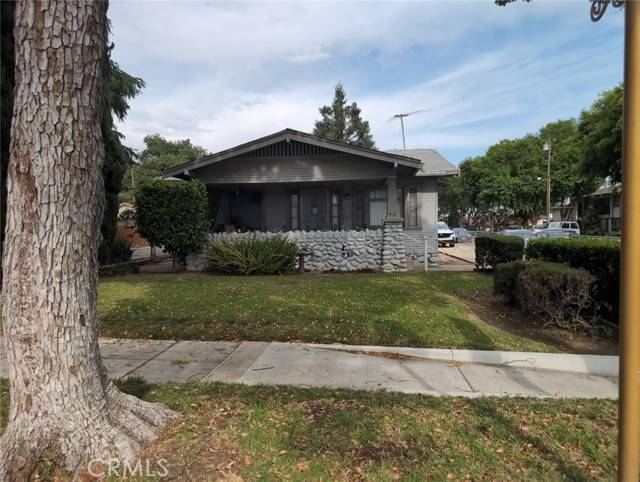 416 N 3rd AVE, Upland, CA 91786