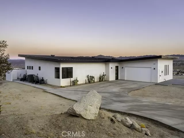 6197 Mandarin RD, Yucca Valley, CA 92284