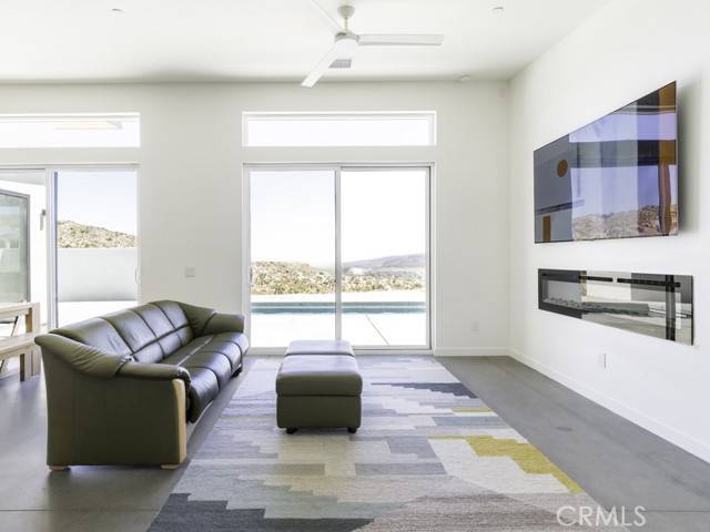 Yucca Valley, CA 92284,6197 Mandarin RD