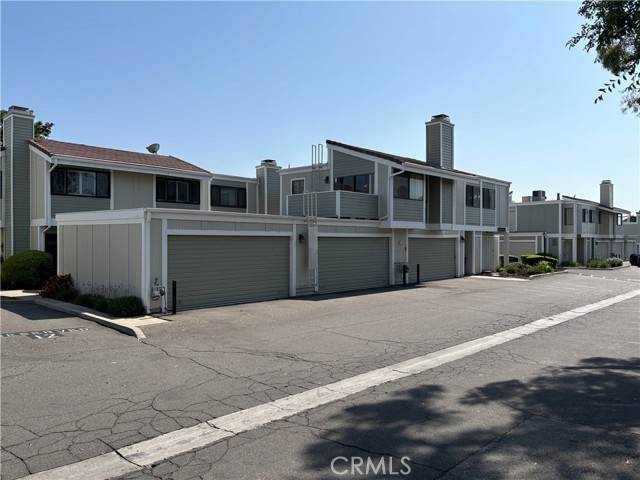 27063 Crossglade AVE 7, Canyon Country, CA 91351