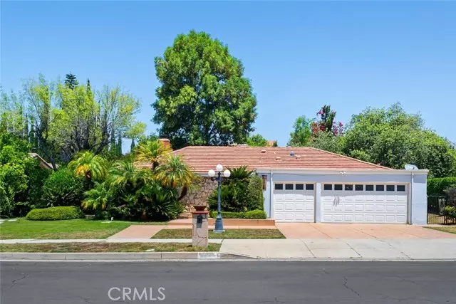 20451 Bermuda ST, Chatsworth, CA 91311