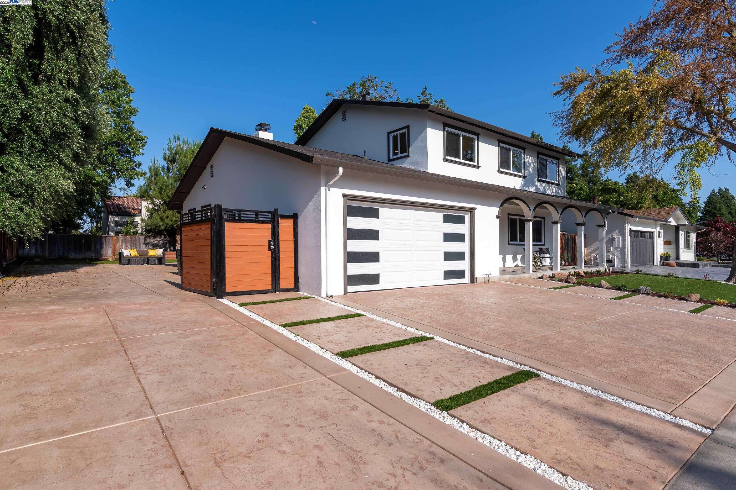 Pleasanton, CA 94566,1984 Brooktree WAY