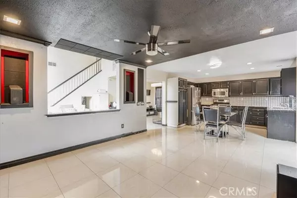 Perris, CA 92571,507 Coudures WAY
