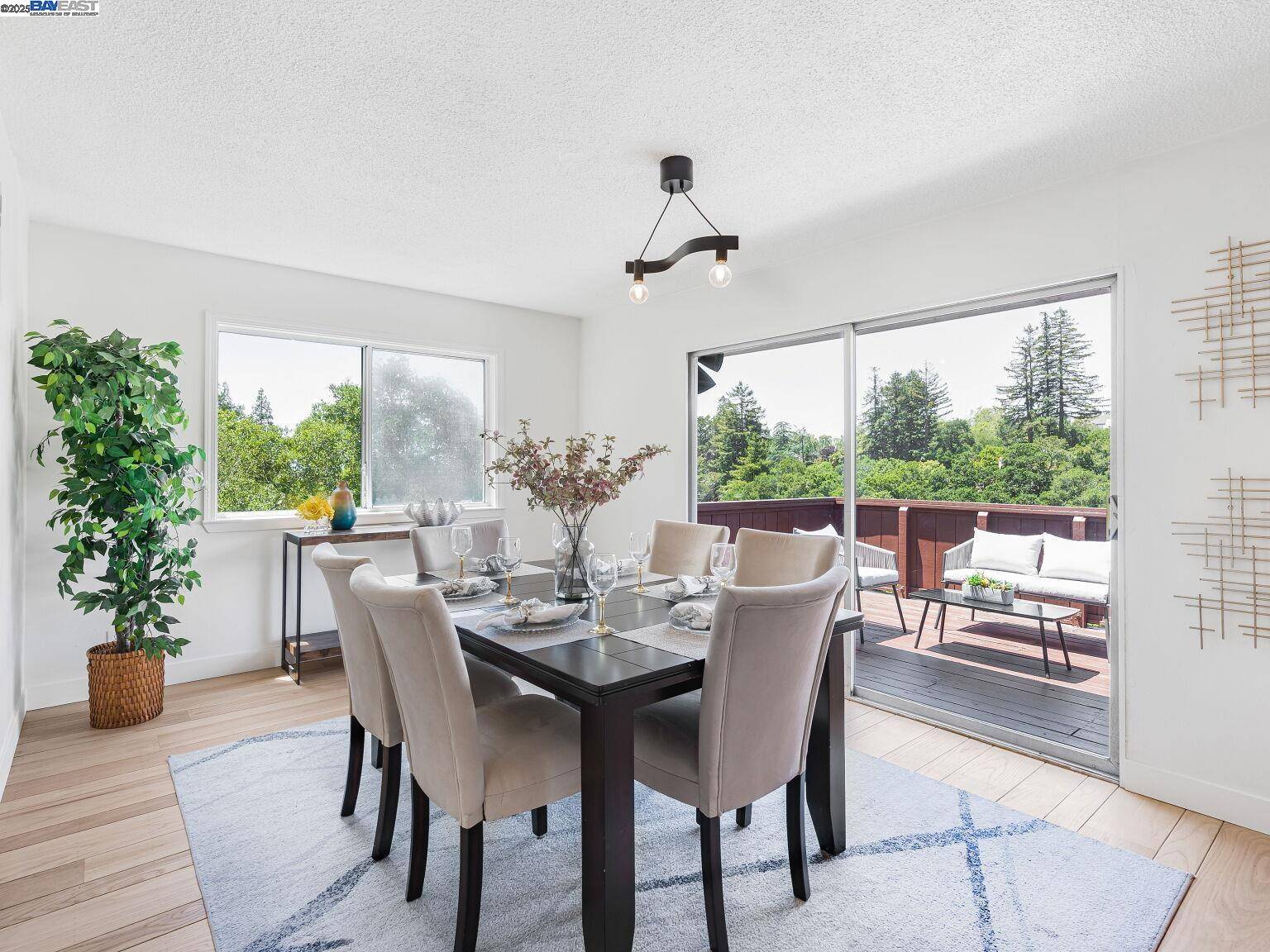 Piedmont, CA 94611,187 St. James DR
