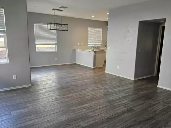 El Cajon, CA 92021,1912 Olivia ST