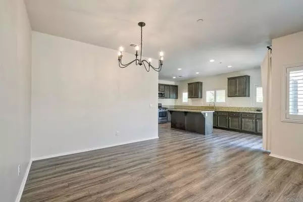 Fallbrook, CA 92028,253 Oberlander WAY