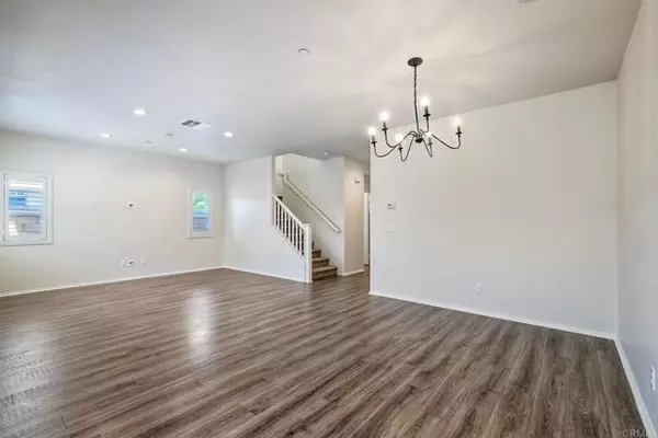 Fallbrook, CA 92028,253 Oberlander WAY