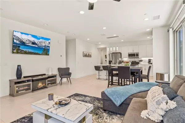 La Quinta, CA 92253,80281 Redstone WAY