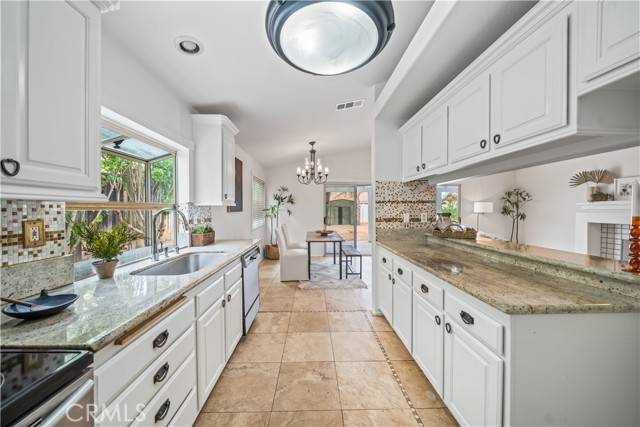 Lake Elsinore, CA 92530,32465 Beechwood LN