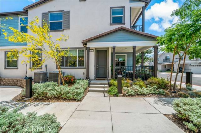 15210 Horizon ST 2, Fontana, CA 92336
