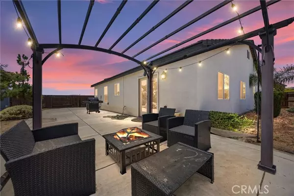 Bakersfield, CA 93313,10028 Fire IS