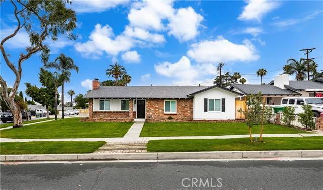 1905 Davis ST, Corona, CA 92882