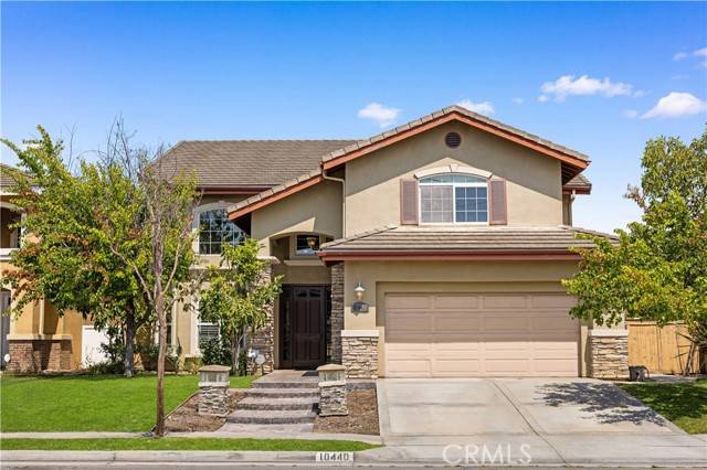 10440 Rose Ann Cir, Cypress, CA 90630