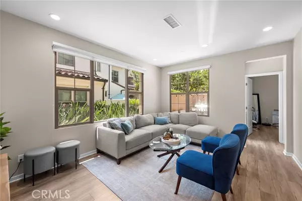 Irvine, CA 92618,107 Tubeflower