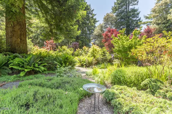 Fort Bragg, CA 95437,32450 32450 Simpson LN