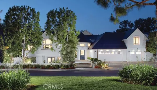2 Royal Saint George RD, Newport Beach, CA 92660
