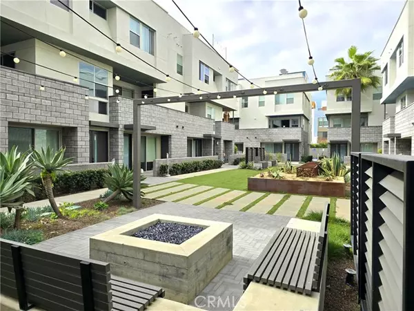 Costa Mesa, CA 92627,639 Channel WAY