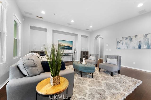 San Dimas, CA 91773,1138 Las Colinas WAY