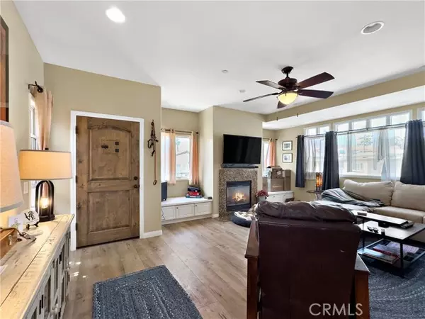 San Clemente, CA 92672,121 Loma LN