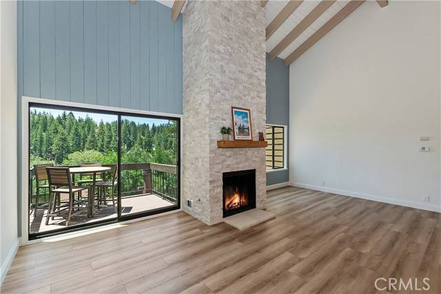 27657 Peninsula Dr. 131, Lake Arrowhead, CA 92352