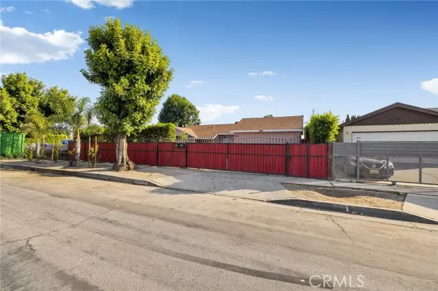 11147 Phillippi AVE, Pacoima, CA 91331