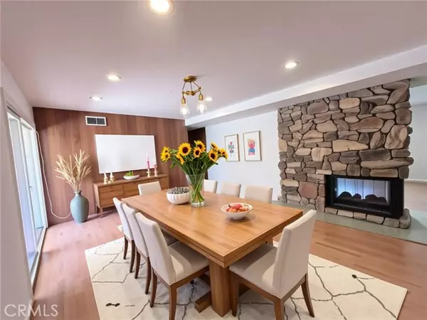 Hacienda Heights, CA 91745,15368 Pintura DR