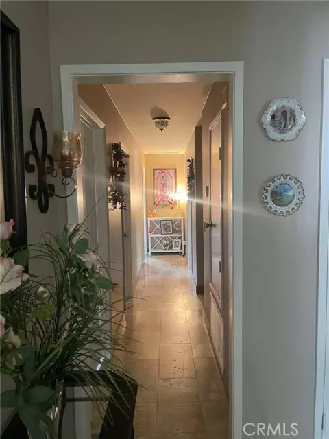 Corona, CA 92878,1142 Country Club LN