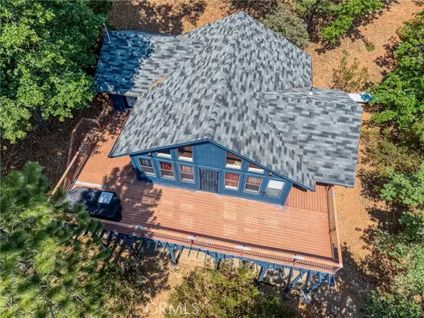 Cobb, CA 95426,16300 Ponderosa DR