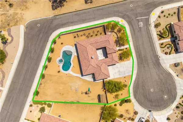 Yucca Valley, CA 92284,7988 Borrego CT