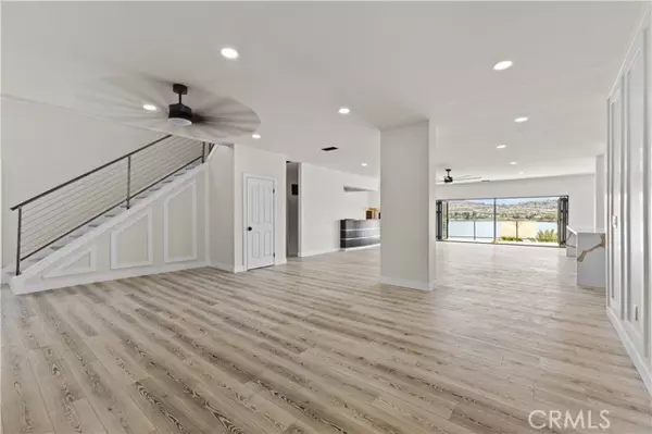 Canyon Lake, CA 92587,22262 San Joaquin DR