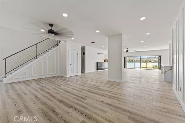 Canyon Lake, CA 92587,22262 San Joaquin DR