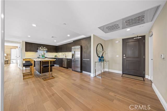 Los Angeles, CA 90005,2939 Leeward AVE 415