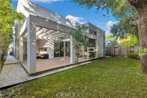 Encino, CA 91436,16518 Moorpark ST