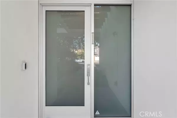 Encino, CA 91436,16518 Moorpark ST