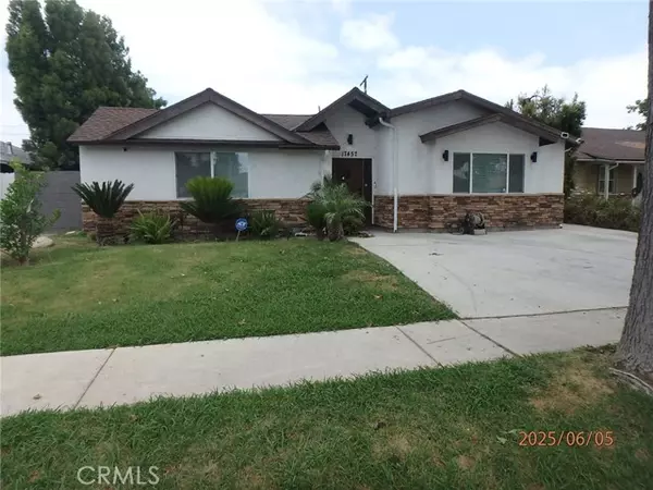 17457 Covello ST, Van Nuys, CA 91406