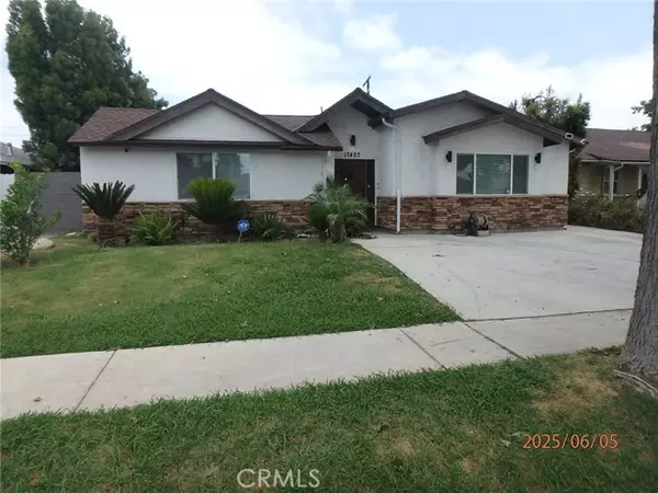 17457 Covello ST, Van Nuys, CA 91406