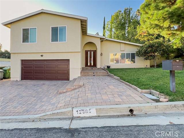 12585 Byron AVE, Granada Hills, CA 91344
