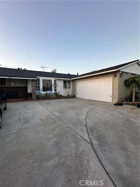 Azusa, CA 91702,907 E Ghent ST
