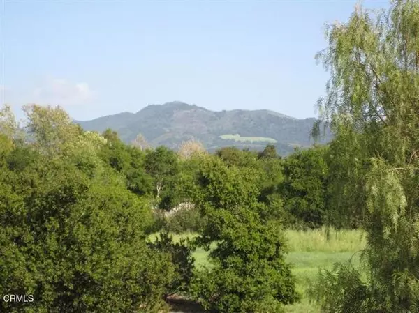 Ojai, CA 93023,12140 Macdonald DR