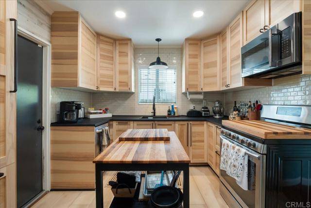 646 Downer AVE, El Cajon, CA 92020