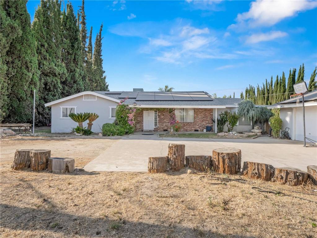 1654 W South AVE, Fresno, CA 93706