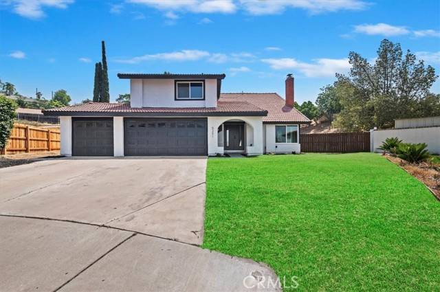 Jurupa Valley, CA 92509,5351 Viscaya CT