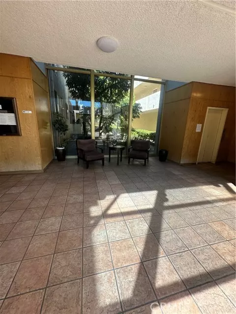 Encino, CA 91316,5429 Newcastle AVE 206