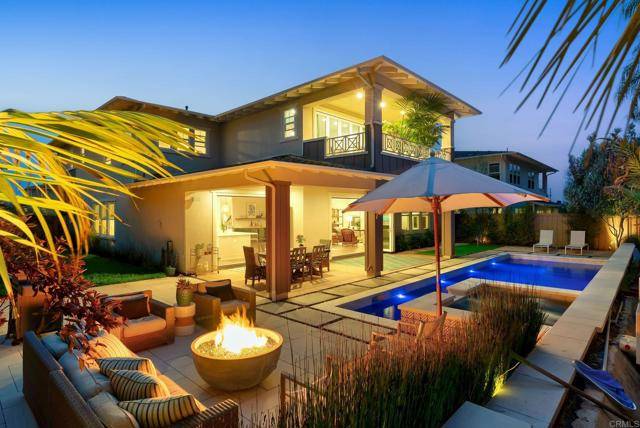 939 Moonstone CT, Encinitas, CA 92024