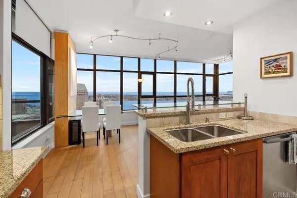 San Diego, CA 92101,700 W E ST 3505