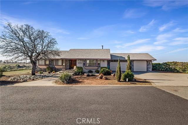 3070 Royal Meadow LN, Paradise, CA 95969